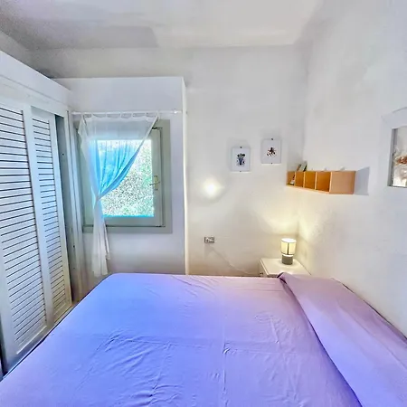 5 Beds With Common Swimming Pool In Apartamento